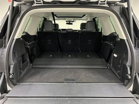 Used 2025 Ford Expedition Active AWD/4WD image 46