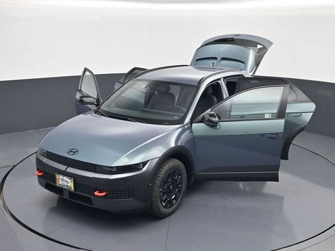 New 2025 Hyundai Ioniq 5 XRT image 30