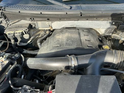 Used 2013 Ford F150 XLT w/ Luxury Equipment Group image 24