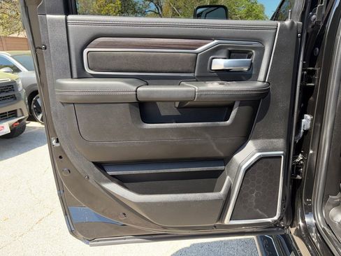 Used 2025 RAM 3500 Laramie w/ Sport Appearance Package image 27