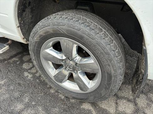 Certified 2019 RAM 1500 Big Horn w/ Rambox Value Package image 18