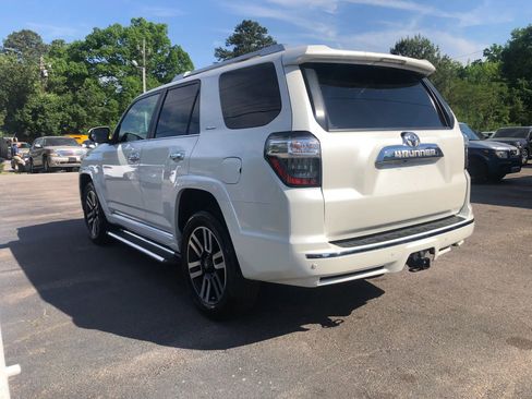 Used 2015 Toyota 4Runner Limited image 5