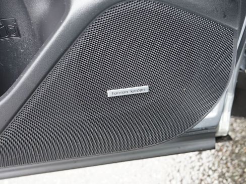 Used 2021 Subaru Forester Touring w/ Popular Package #2 image 12