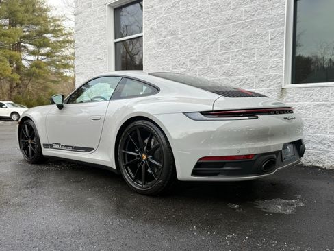 Used 2023 Porsche 911 Carrera T image 5