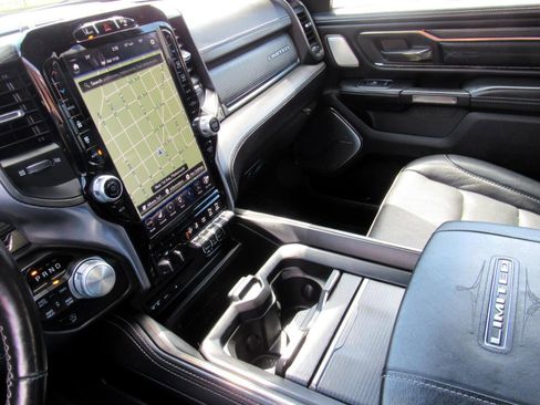 Used 2019 RAM 1500 Limited image 29