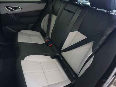 New 2026 Land Rover Range Rover Velar Dynamic SE AWD/4WD image 30