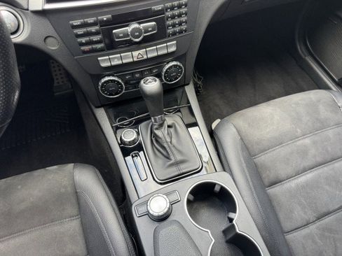 Used 2013 Mercedes-Benz C 63 AMG Coupe image 27