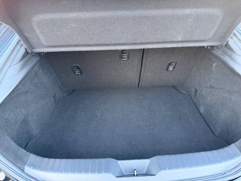 Used 2021 MAZDA MAZDA3 s FWD image 29