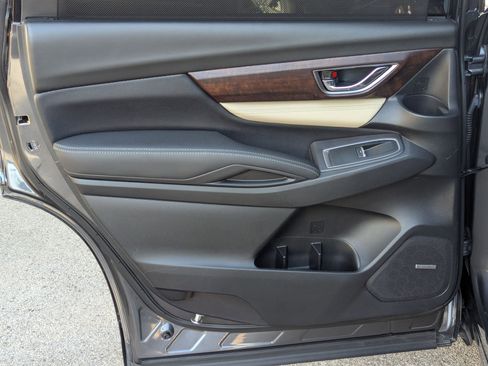 Used 2021 Subaru Ascent Touring w/ Popular Package #2A image 16