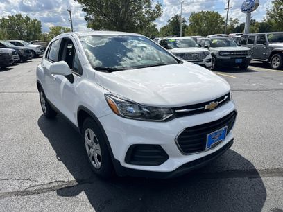 Used 2019 Chevrolet Trax LS w/ Tint and Cruise Package