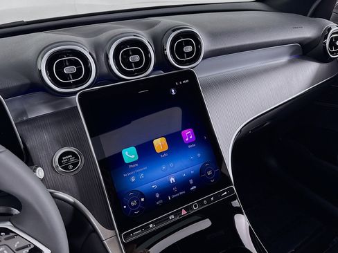 New 2026 Mercedes-Benz GLC 300 GLC 300 image 19