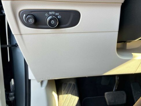 Certified 2023 Buick Envision Preferred image 17