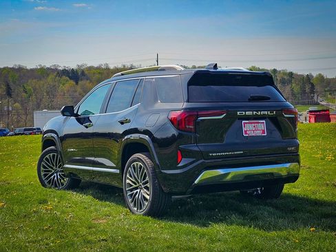 New 2026 GMC Terrain Denali AWD/4WD image 5