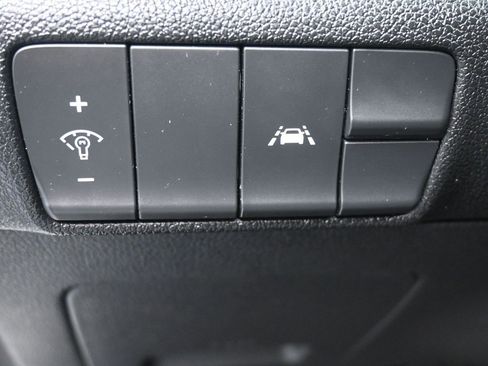 Used 2020 Kia Sportage LX FWD image 21