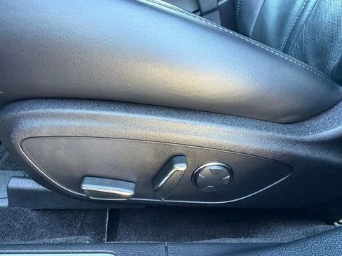 Used 2017 Lincoln MKZ Reserve FWD image 14