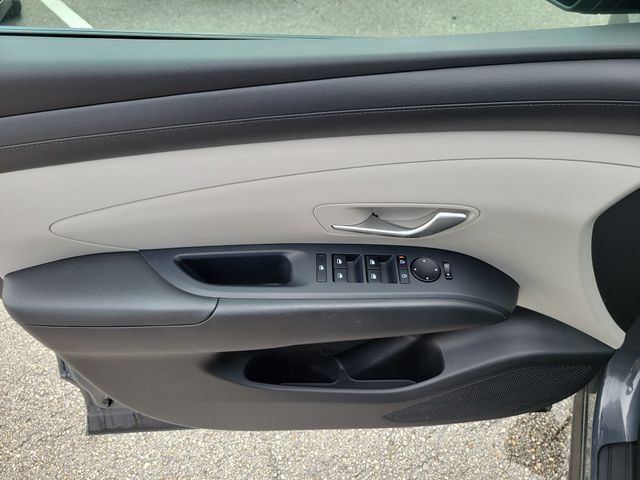Used 2025 Hyundai Tucson SEL AWD/4WD image 17