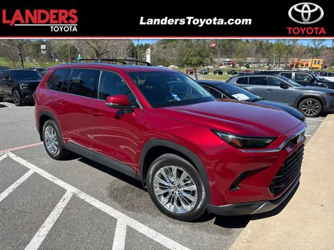 Used 2025 Toyota Grand Highlander Platinum image 1