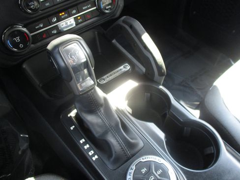 Used 2023 Ford Bronco Big Bend w/ Sasquatch Package AWD/4WD image 31