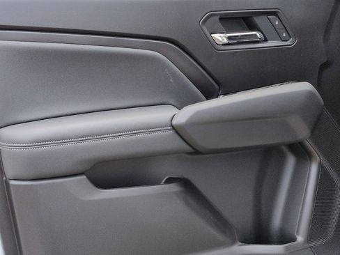New 2026 Chevrolet Colorado LT RWD image 23