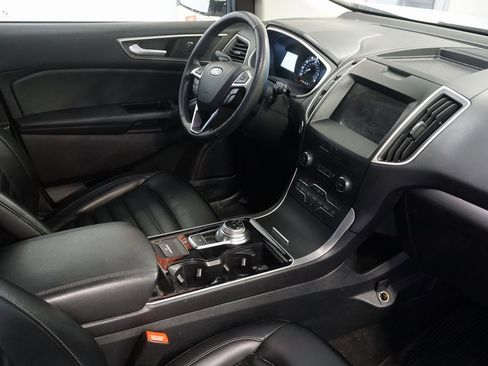 Used 2020 Ford Edge SEL w/ Convenience Package image 24
