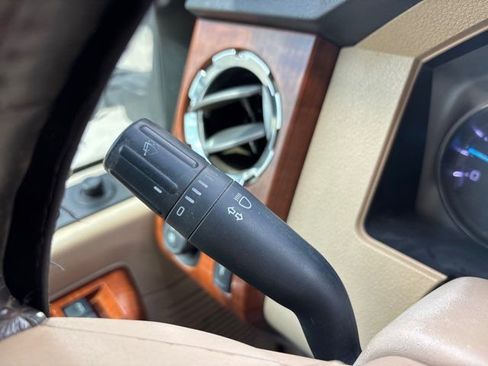 Used 2015 Ford F250 King Ranch w/ FX4 Off-Road Package image 54