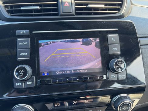 Used 2019 Honda CR-V LX image 16