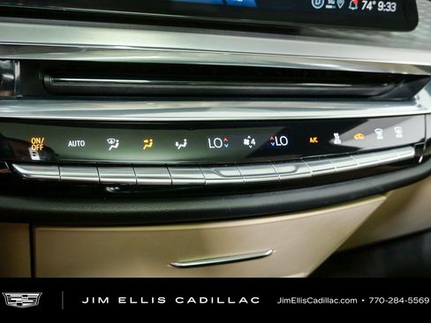 Used 2024 Cadillac Lyriq Sport w/ Nappa Leather Package AWD/4WD image 17