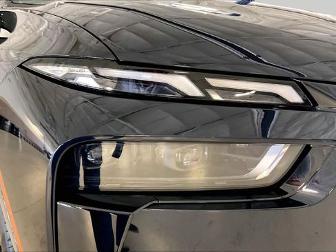 New 2027 BMW X7 xDrive40i w/ M Sport Package AWD/4WD image 12