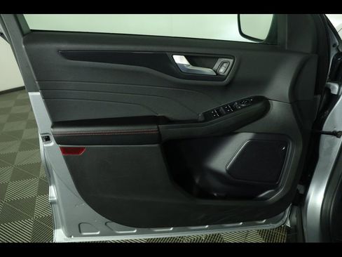 Used 2024 Ford Escape ST-Line w/ Cold Weather Package image 22