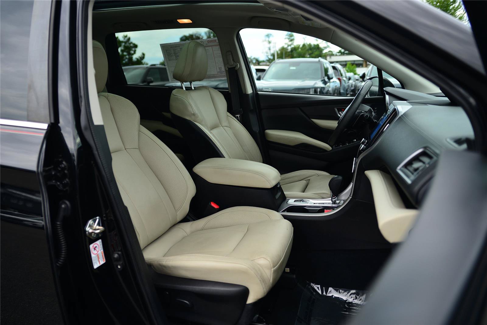 Used 2019 Subaru Ascent Limited w/ Popular Package #3 AWD/4WD image 13