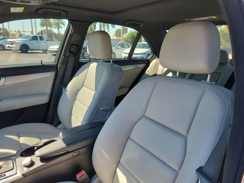 Used 2014 Mercedes-Benz C 250 Sedan image 21