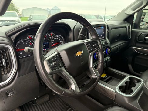 Used 2021 Chevrolet Silverado 2500 LTZ w/ LTZ Convenience Package AWD/4WD image 18