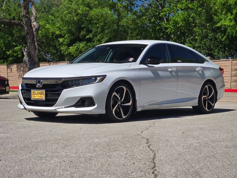 Used 2022 Honda Accord Sport Special Edition image 7
