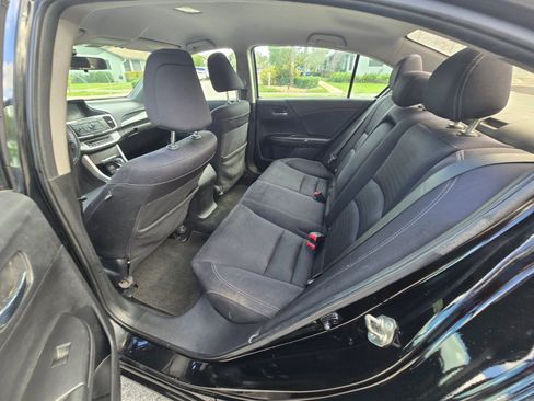 Used 2015 Honda Accord Sport image 15