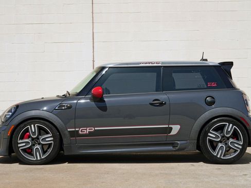 Used 2013 MINI Cooper John Cooper Works FWD image 8