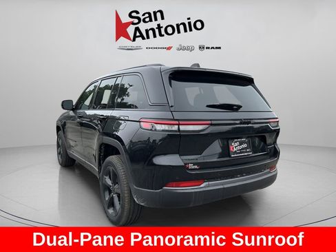 New 2026 Jeep Grand Cherokee Limited w/ Limited Altitude Package AWD/4WD image 6
