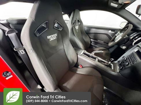 Used 2013 Ford Mustang Boss 302 w/ Boss 302 Accessory Pkg image 16