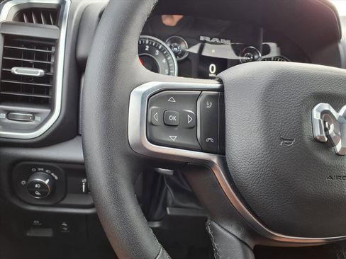 Used 2025 RAM 1500 Lone Star image 10