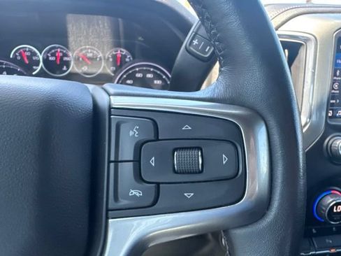 Used 2021 Chevrolet Silverado 1500 LT Trail Boss w/ Convenience Package II AWD/4WD image 17