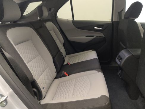 Used 2020 Chevrolet Equinox LS w/ LS Convenience Package FWD image 19