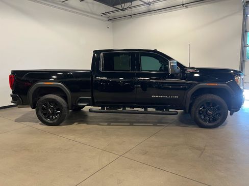 Used 2020 GMC Sierra 2500 Denali w/ Denali Ultimate Package AWD/4WD image 1