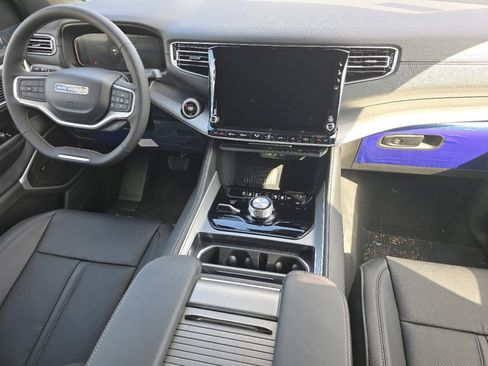 New 2026 Jeep Grand Wagoneer Limited AWD/4WD image 20