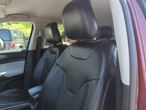 Used 2022 Jeep Compass Latitude AWD/4WD image 15