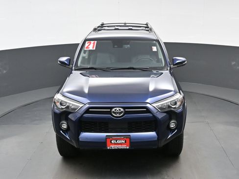 Used 2021 Toyota 4Runner SR5 Premium w/ Moonroof Package AWD/4WD image 39