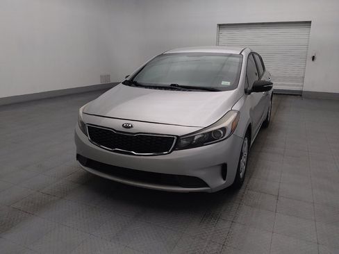 Used 2017 Kia Forte LX FWD image 15