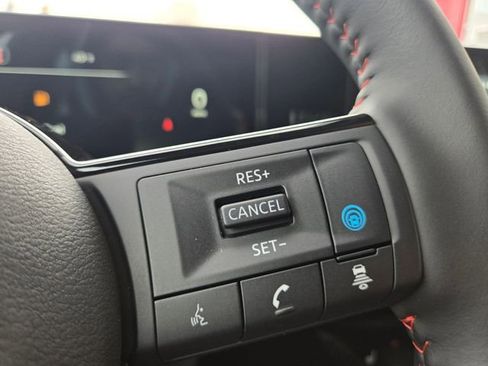 New 2026 Nissan Kicks SR w/ SR Premium Package AWD/4WD image 22