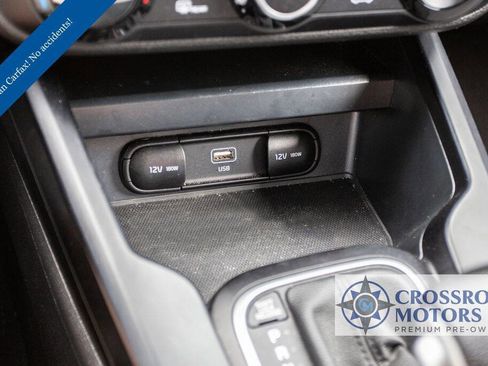 Used 2024 Kia Soul LX w/ Option Group 015 FWD image 32