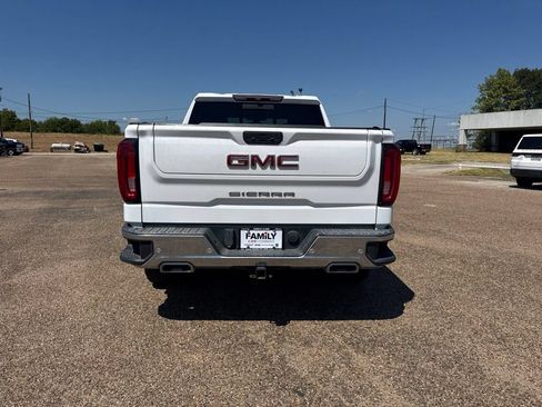 Used 2020 GMC Sierra 1500 SLT AWD/4WD image 2