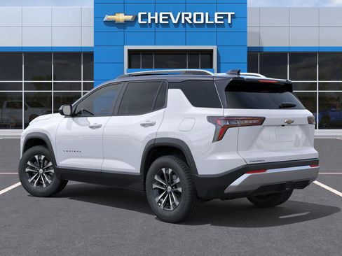 New 2026 Chevrolet Equinox LT w/ Convenience Package II image 3