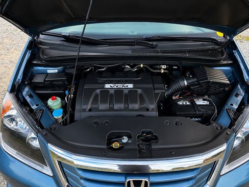 Used 2010 Honda Odyssey EX-L image 11